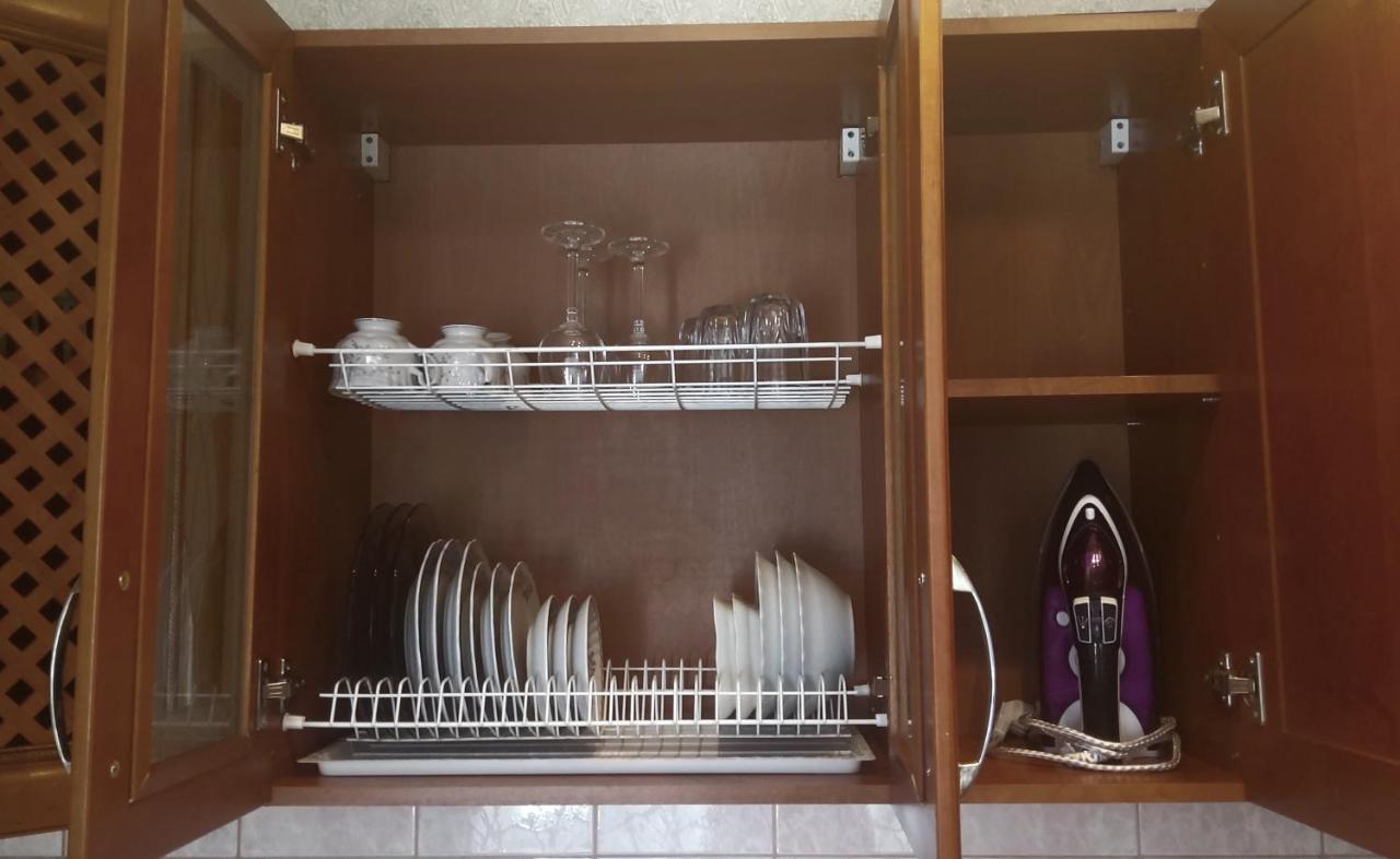 Квартира с большой верандой на Белецкого возле ISIDA, Шалимова, cozy flat on Beletskogo Street Київ Екстер'єр фото